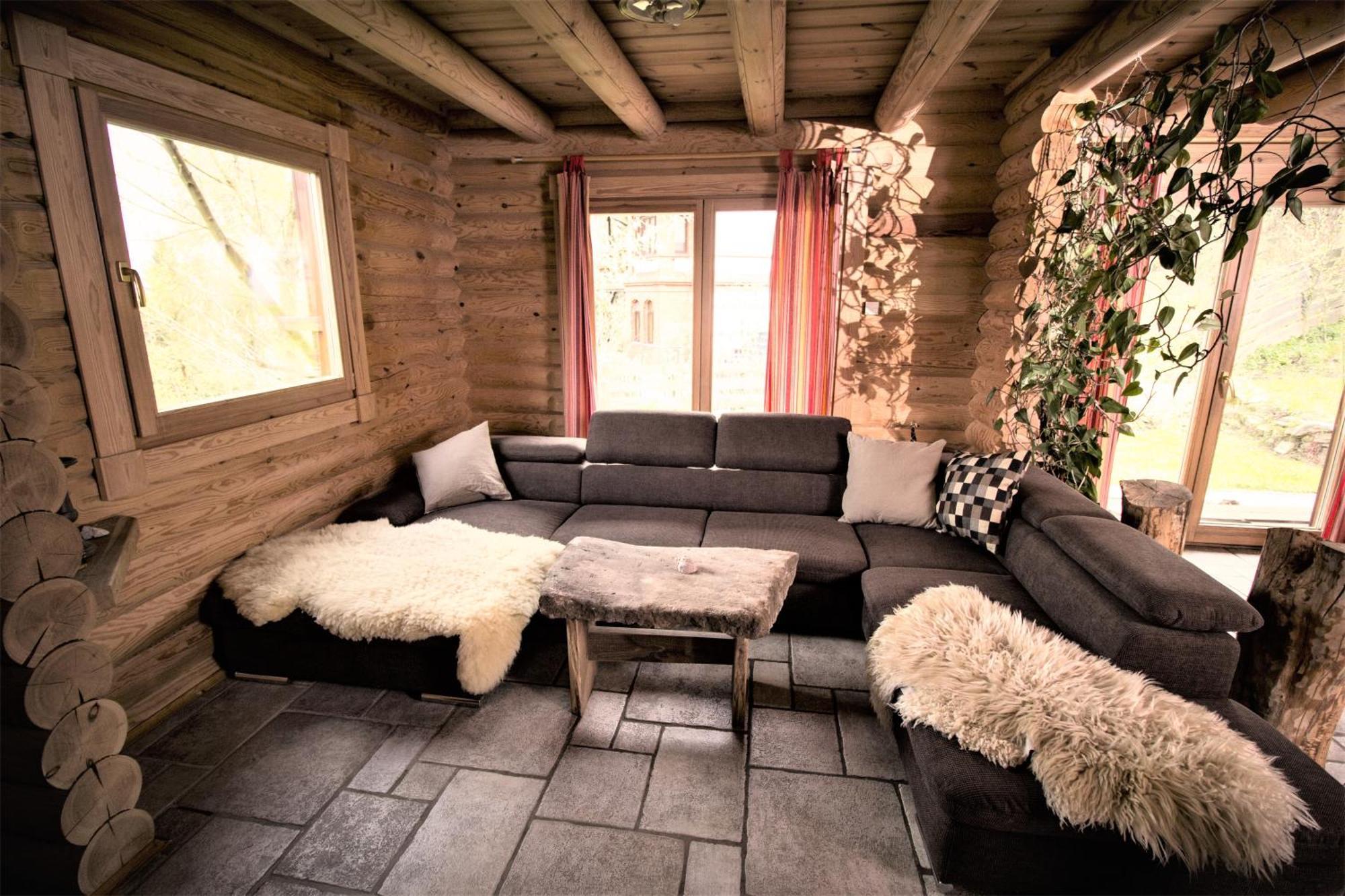 Oybiner Blockhaus Und Ferienwohnungen Hain  ภายนอก รูปภาพ