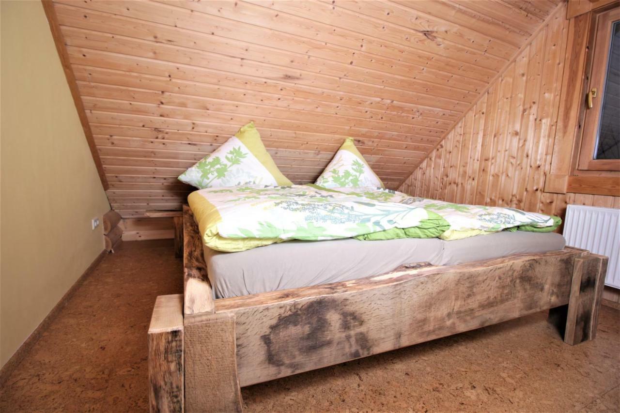 Oybiner Blockhaus Und Ferienwohnungen Hain  ภายนอก รูปภาพ